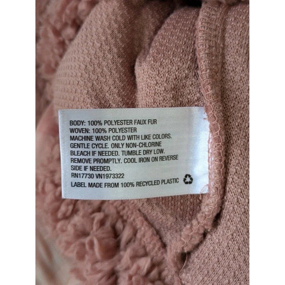Women's Wild Fable 1/4 Zipped Sherpa Sweatshirt - Size XSmall